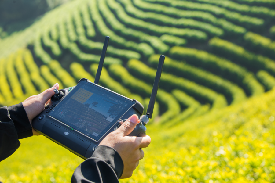 control remoto dron agricultura