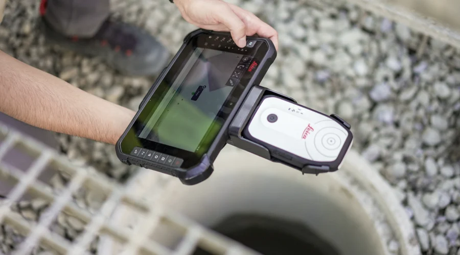 Leica CSX8 Rugged Tablet Data Collection 4