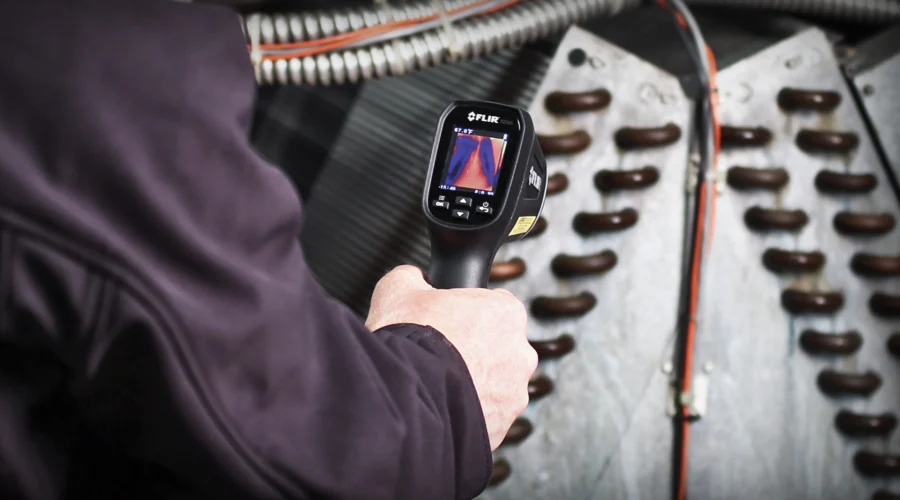 FLIR TG 165