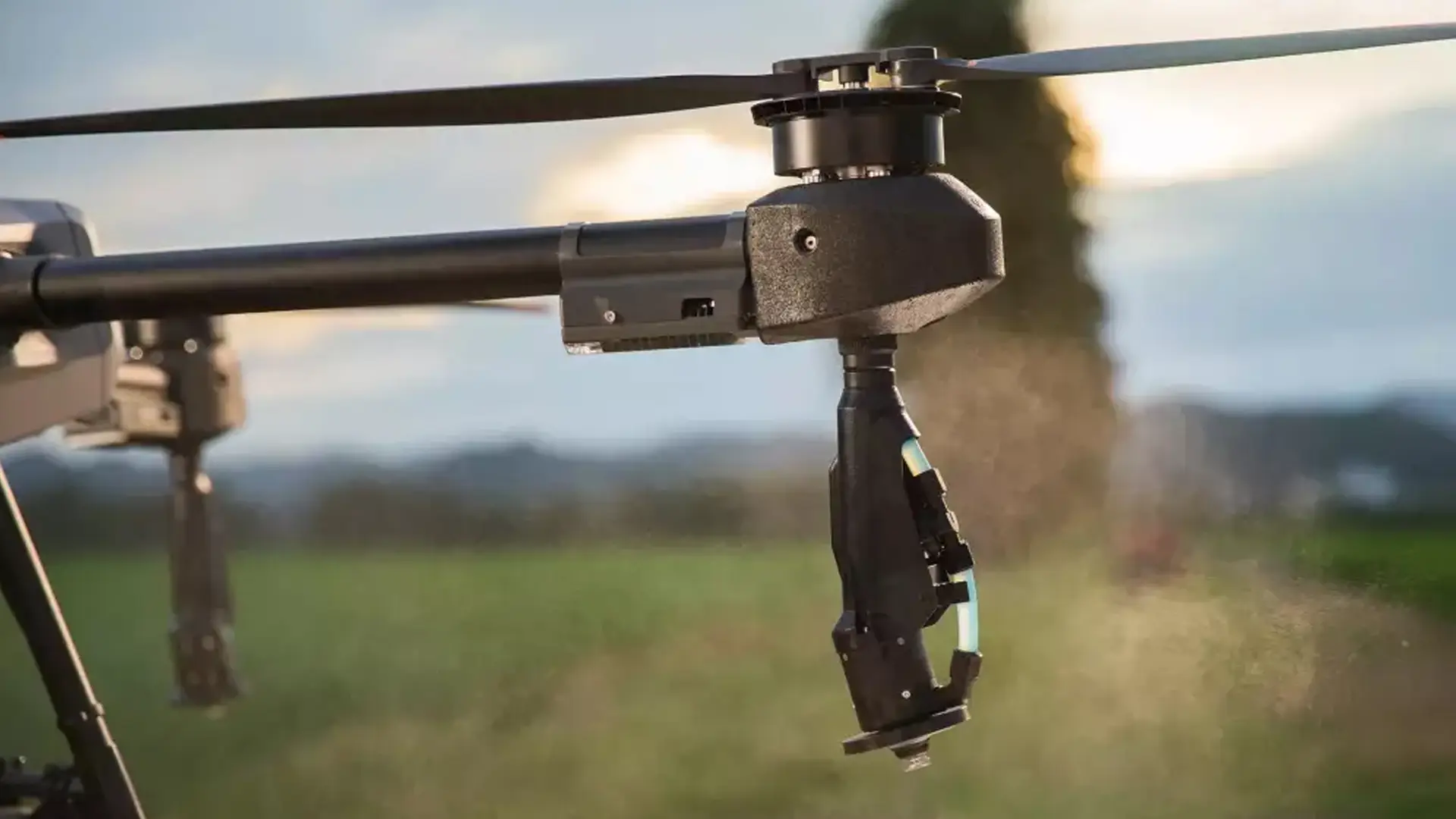 DJI dron pulverizador