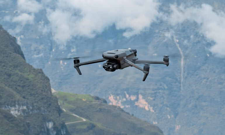 mavic 3 DJI