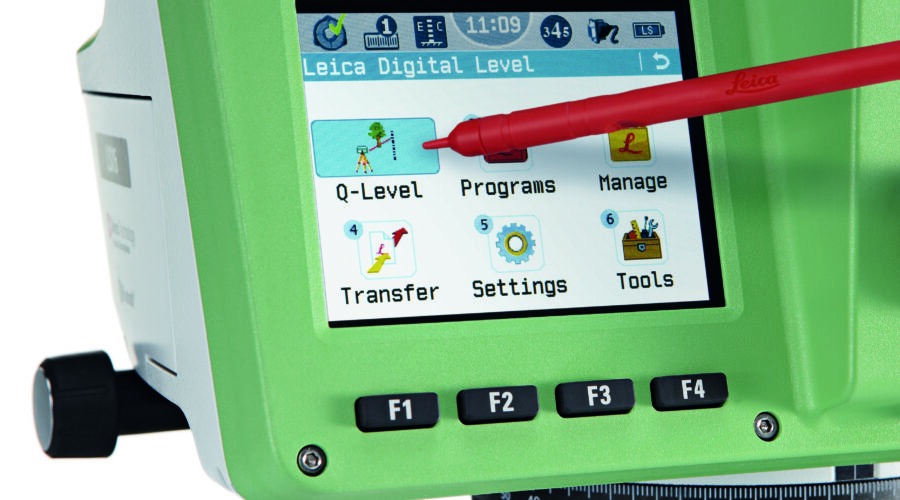 LEICA_LS15_TOUCHSCREEN_V2_300DPI_CMYK
