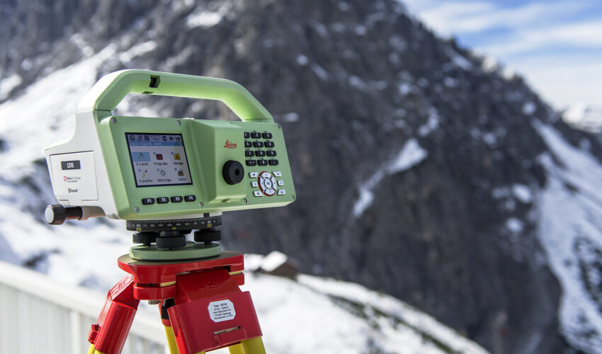 Leica_Geosystem_LS15_DAM_CSP3139_72dpi_RGB