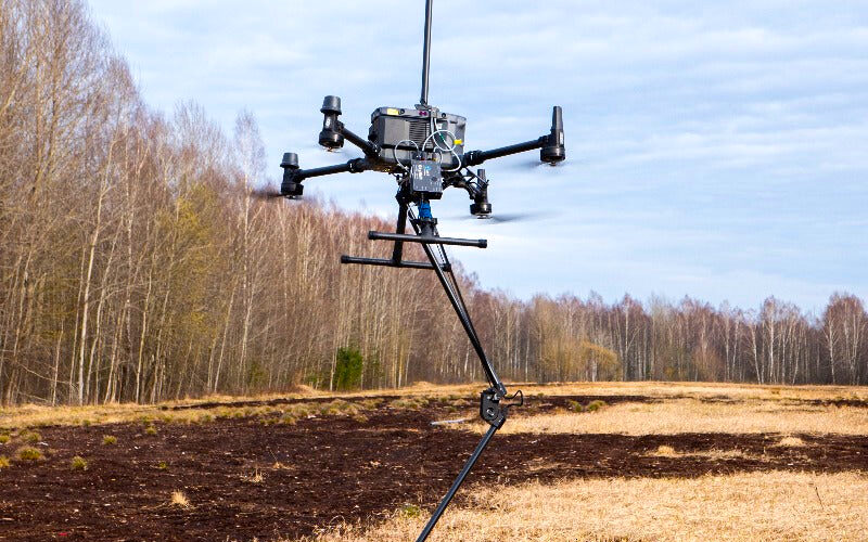 dron con magnetronomo