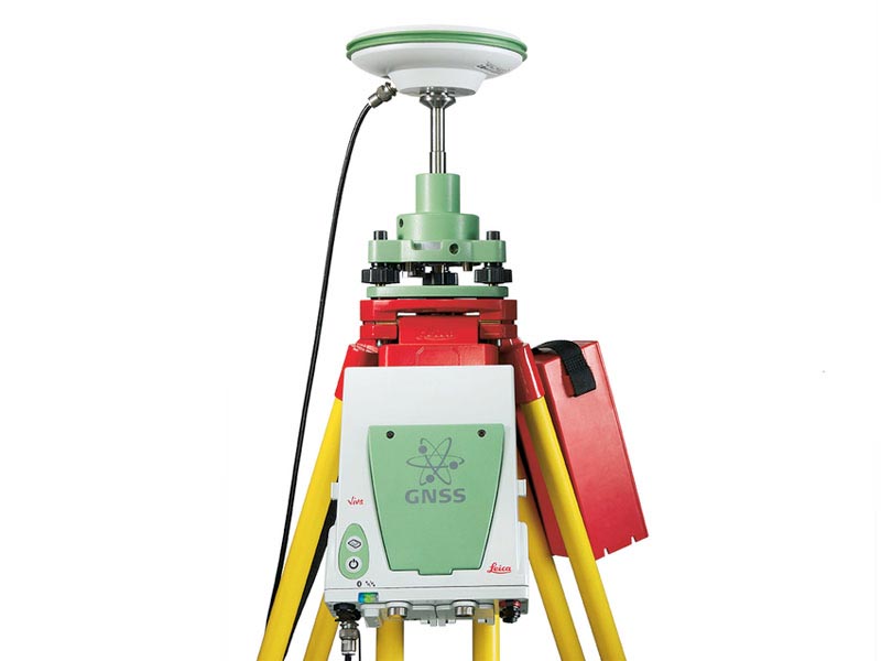 Leica Referencia (Fijo) Bifrecuencia para alquiler