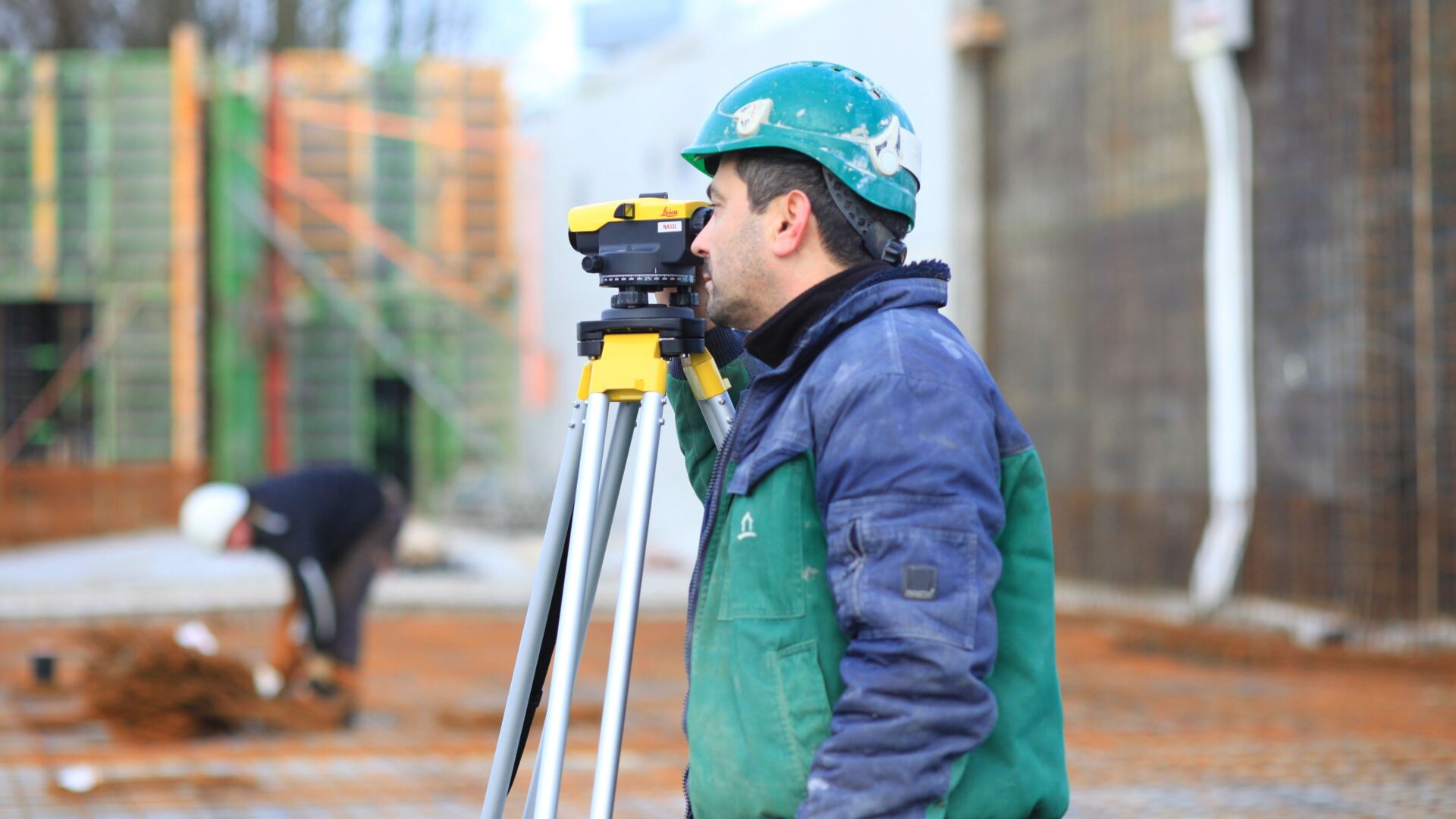 Leica NA332