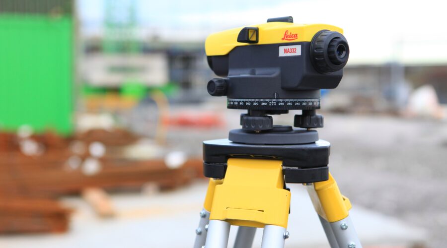 Leica NA 332 sencillez