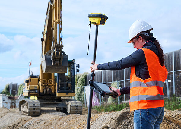 Leica_iCON_pgs_160_simplicity_800x428