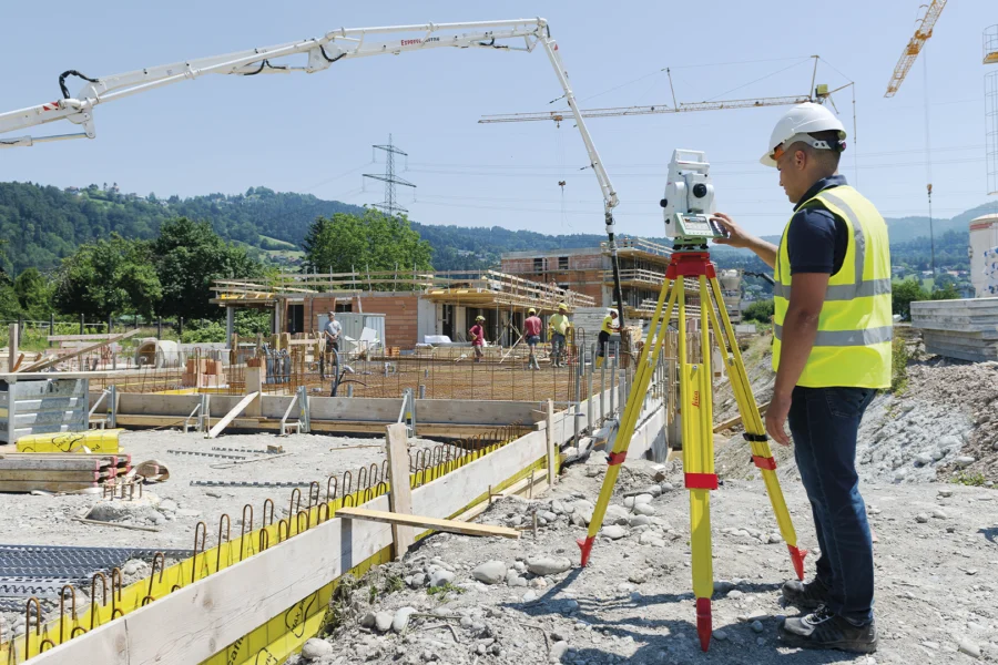 Estação Total Leica TS16 para topografia profissional. Precisão, confiabilidade e suporte técnico na ACRE. Entre em contacto connosco!