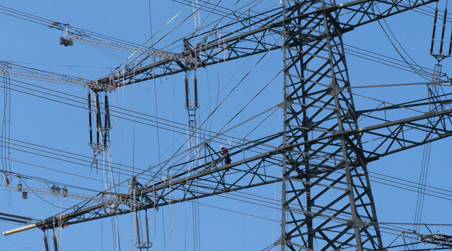 TORRE ELÉCTRICA