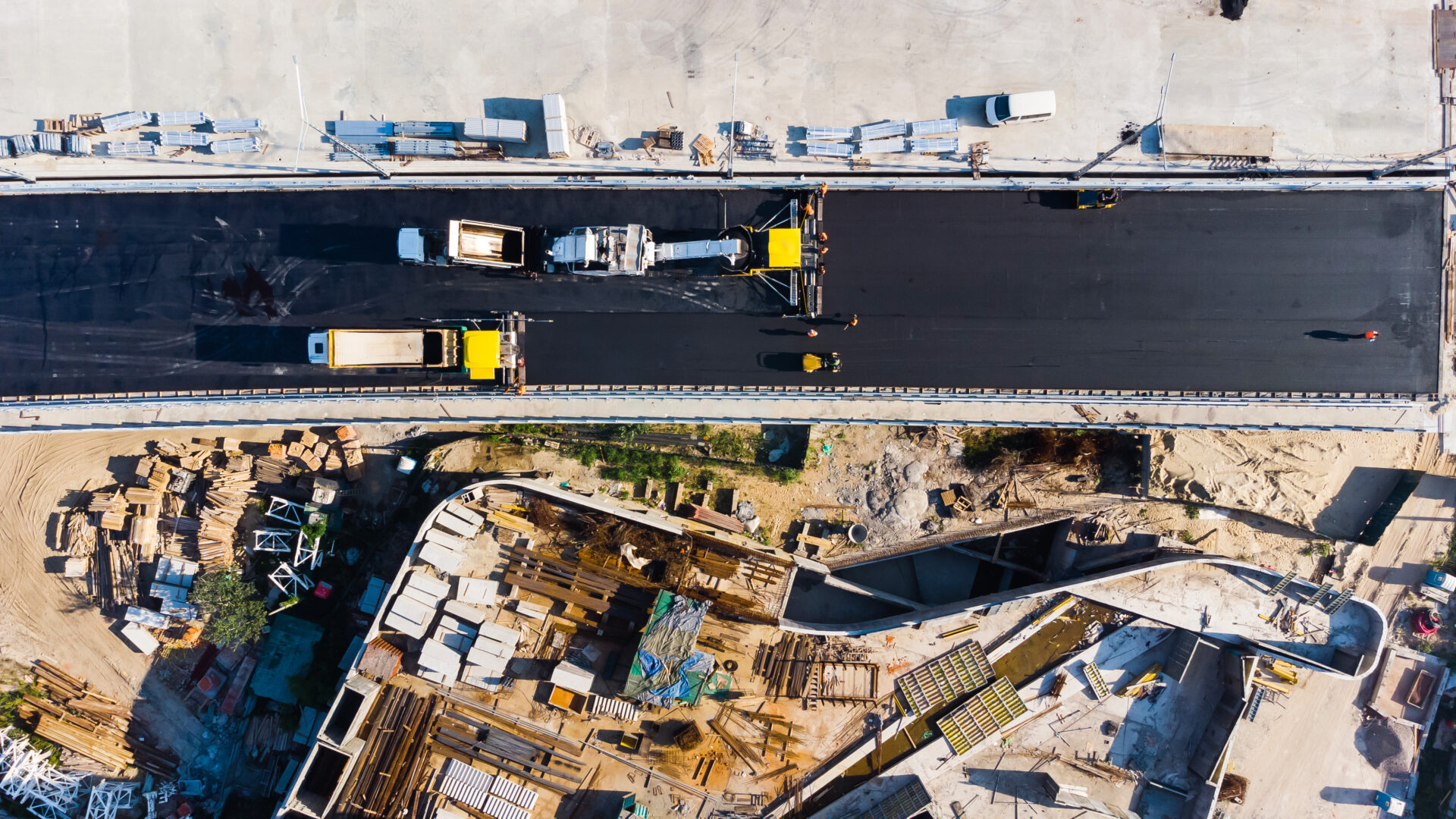 VISTA AEREA CON DRON EN SEGUIMIENTO DE OBRA