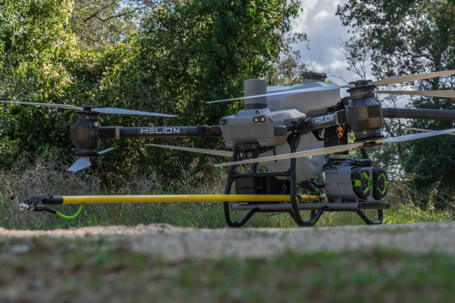sistema de limpieza para dron helion