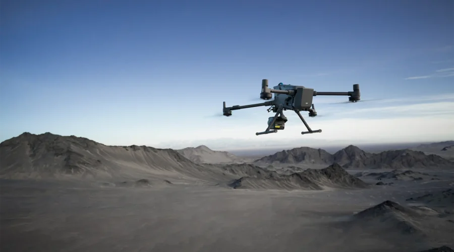 AP100 en dron DJI Matrice 400