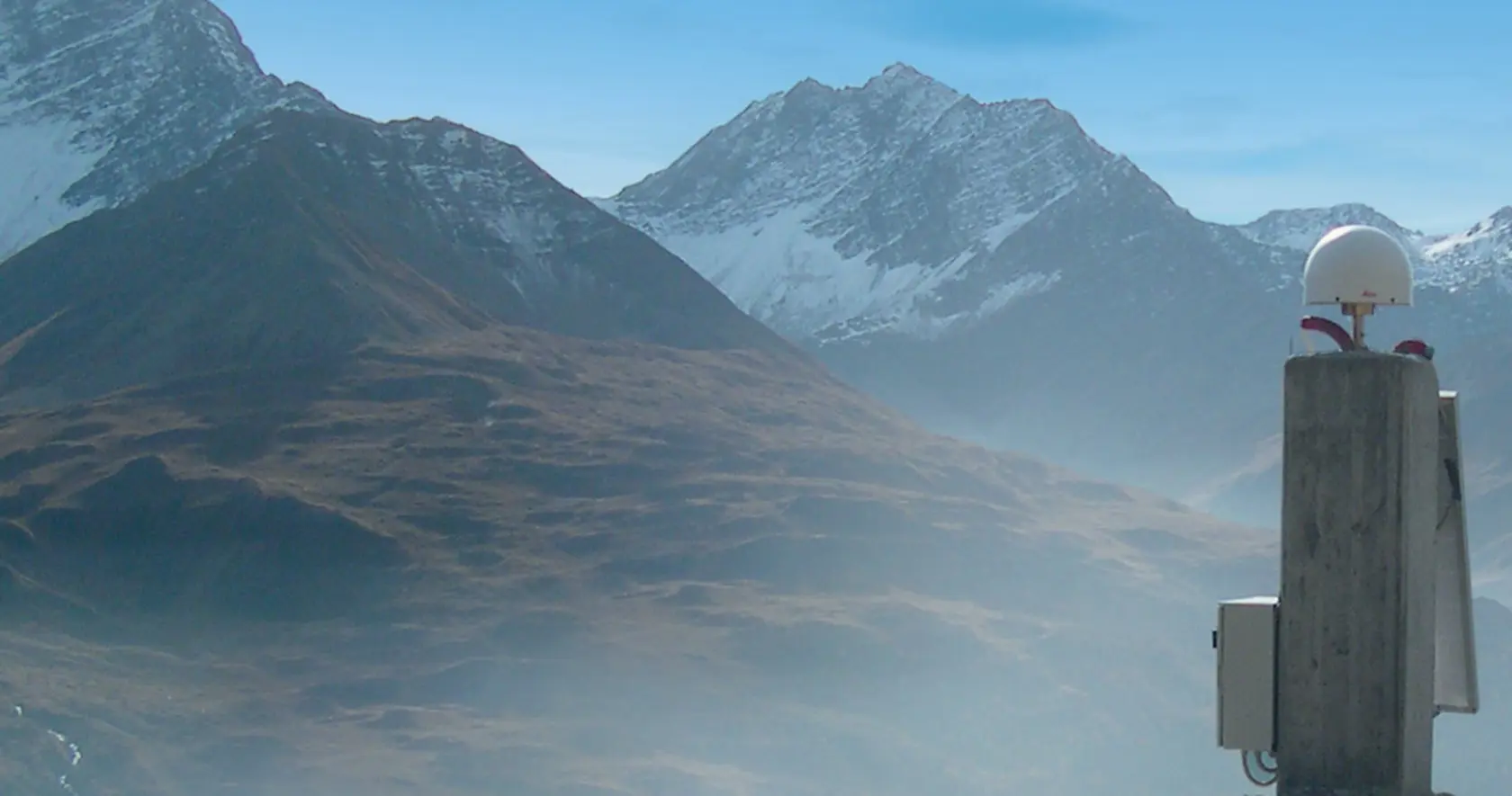 leica-ar25-con-bernese