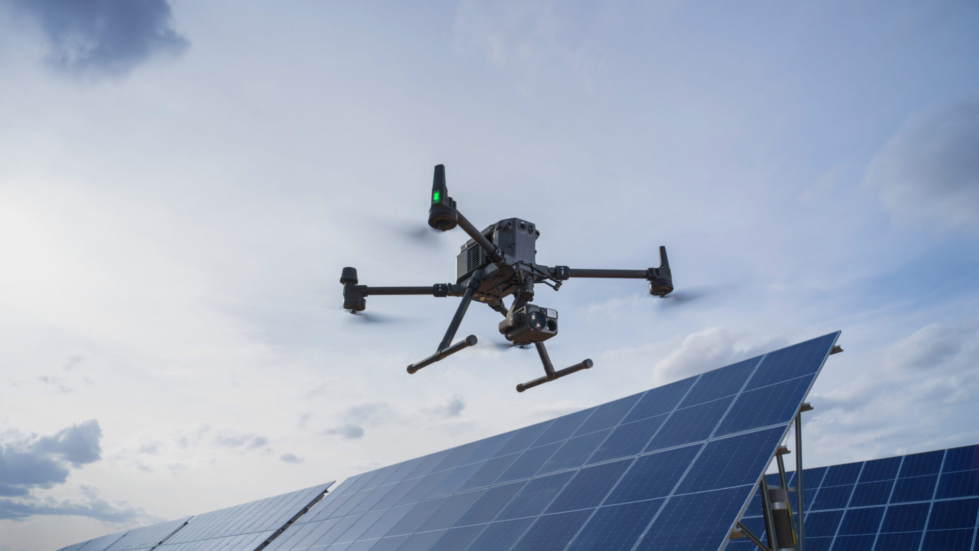 Como garantir que os seus painéis solares funcionam a 100%