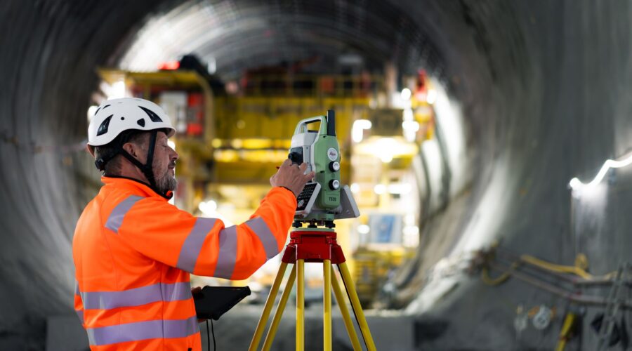 Equipamentos topográficos Leica