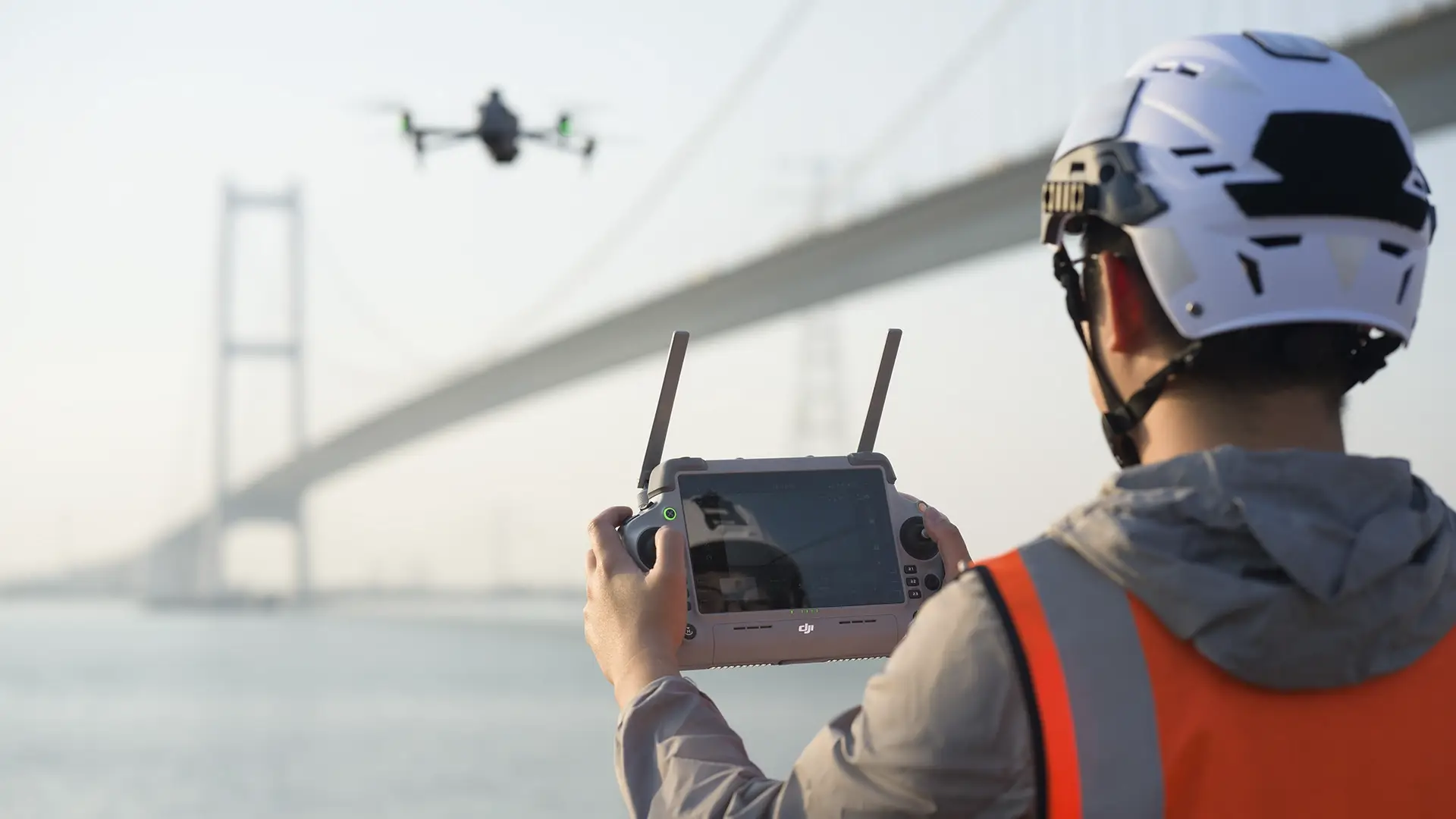 Drone Matrice 4T para inspeções