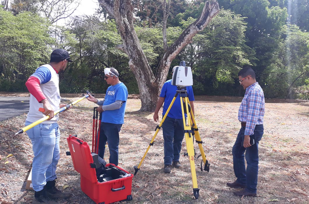 Grupo ACRE Panamá entrega Láser Escaner ScanStation P50