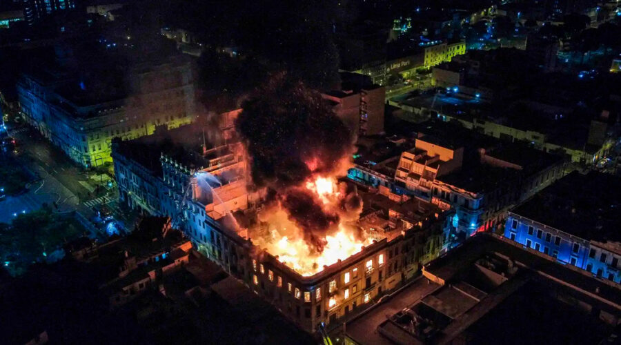 El DJI Mavic 3 Thermal ayuda a salvar vidas en un incendio en el centro histórico de Lima