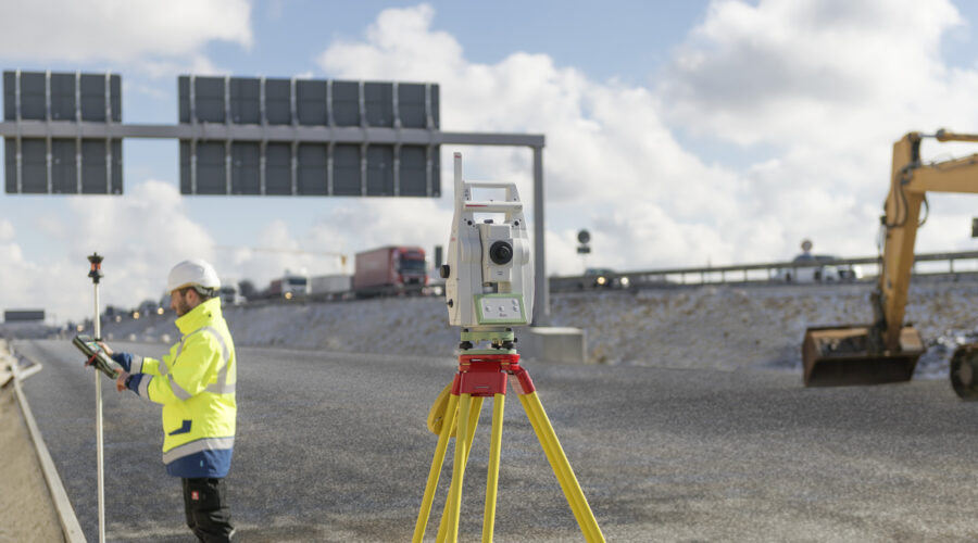 Estaciones Totales Robóticas
